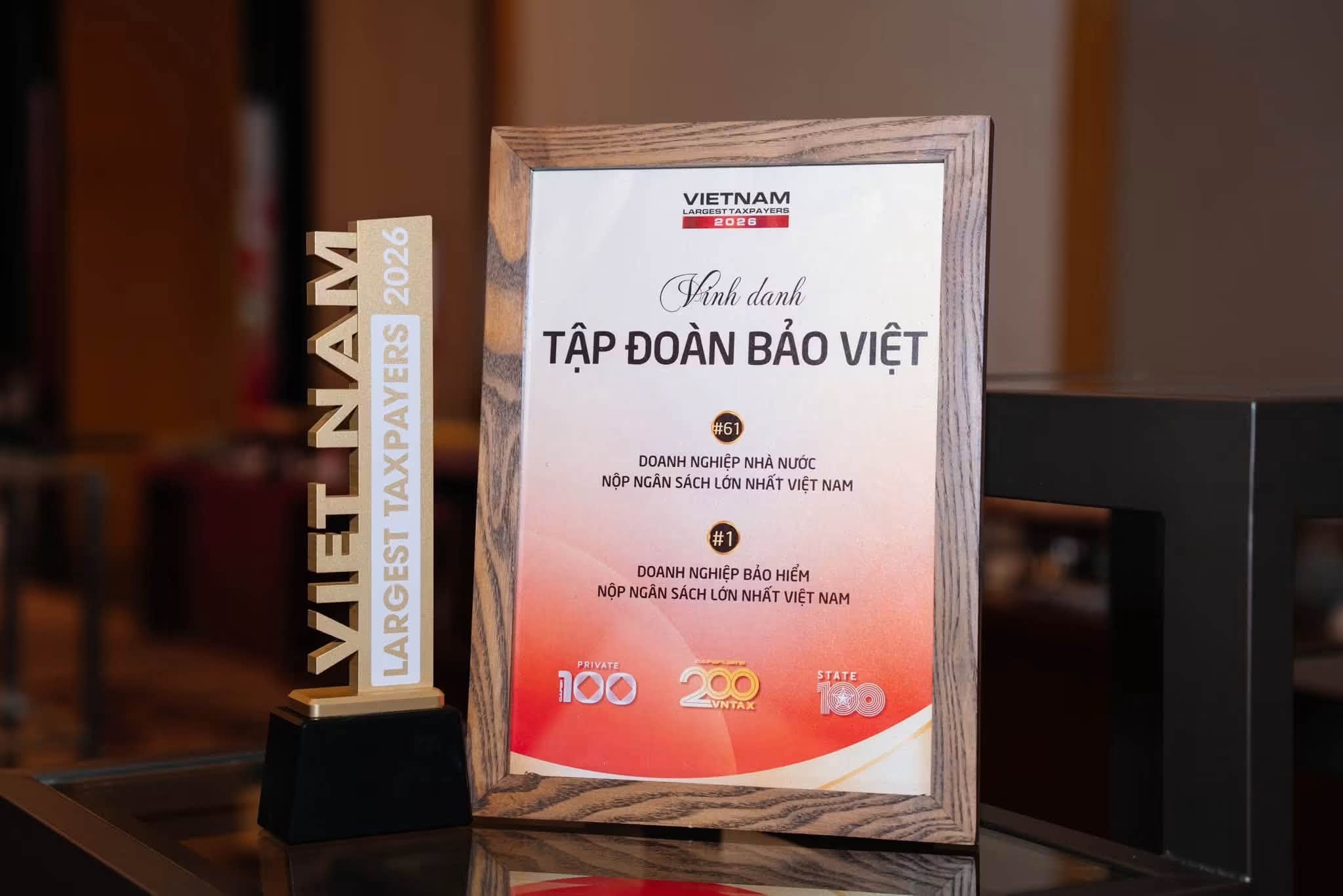 946 tỷ đồng