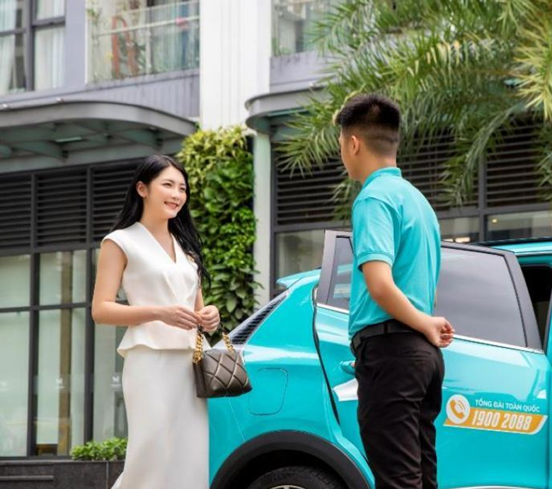 Tổ hợp trang trại và nhà máy chế biến sữa ứng dụng công nghệ cao của TH
